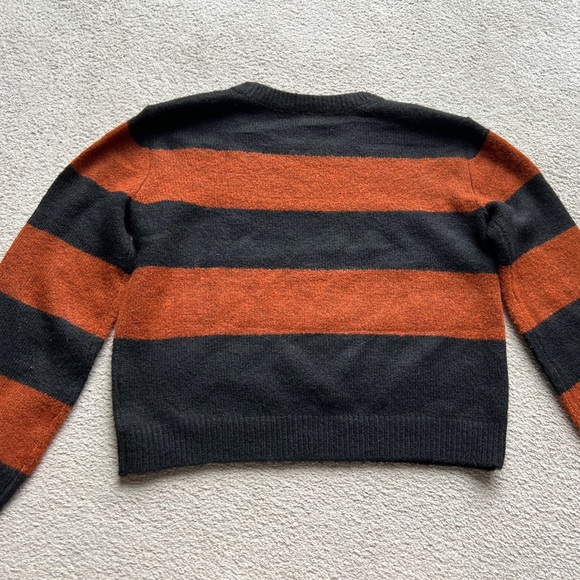 NWT Worthington Black Bronze Wave Striped Crew Neck Long Sleeve Sweater Top Sz S - Picture 9 of 13